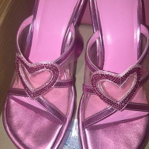 Dolls kill sugar thrillz “Elle woods” heart hot pink metallic platform sandals